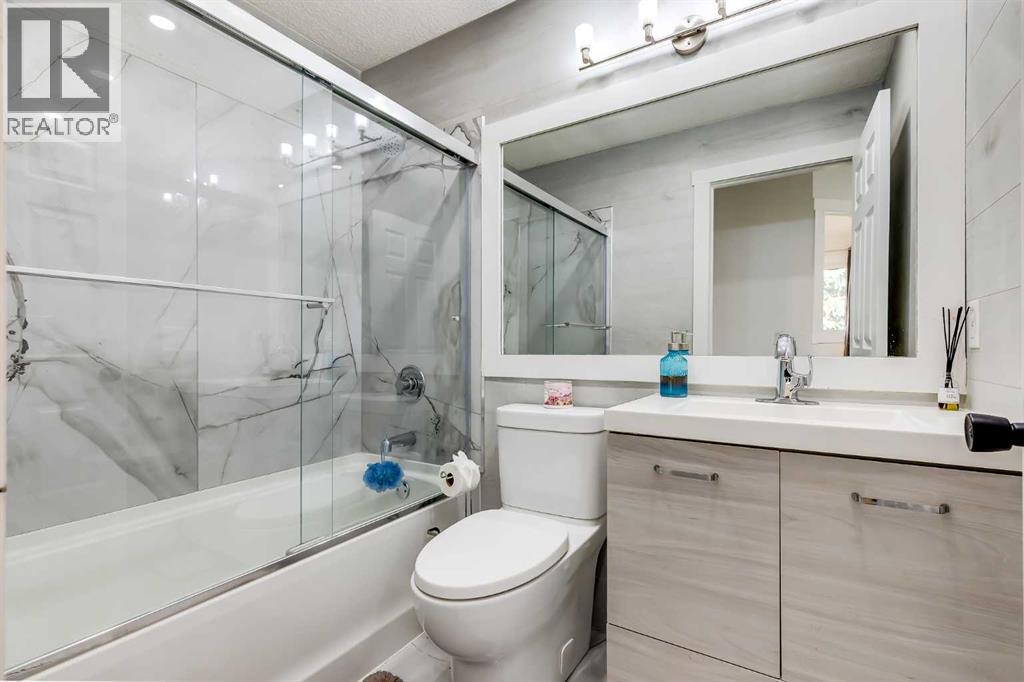 11 Citadel Meadow Grove NW, Calgary, Alberta  T3G 4K6 - Photo 29 - A2330744