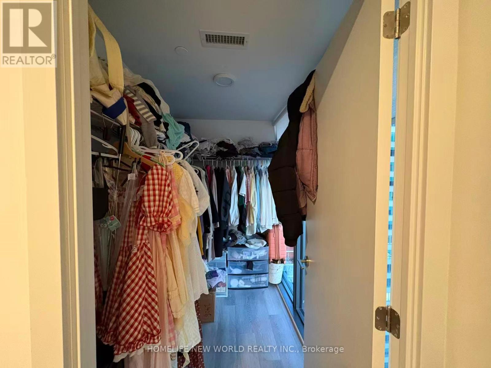 2406 - 8 Cumberland Street, Toronto (Annex), Ontario  M4W 0B6 - Photo 7 - C13627756