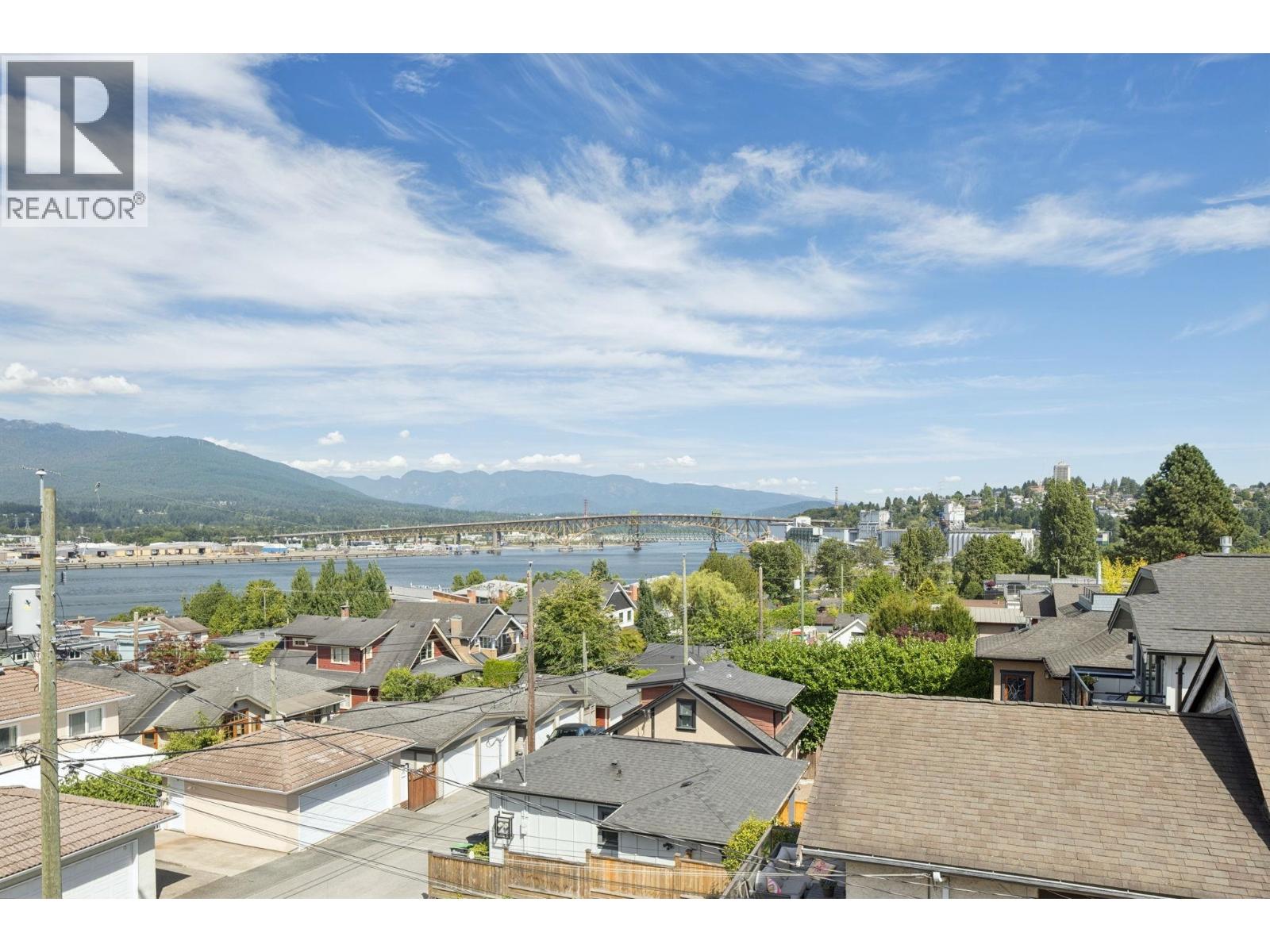 2 2815 Trinity Street, Vancouver, British Columbia  V5K 1E8 - Photo 37 - R3151776