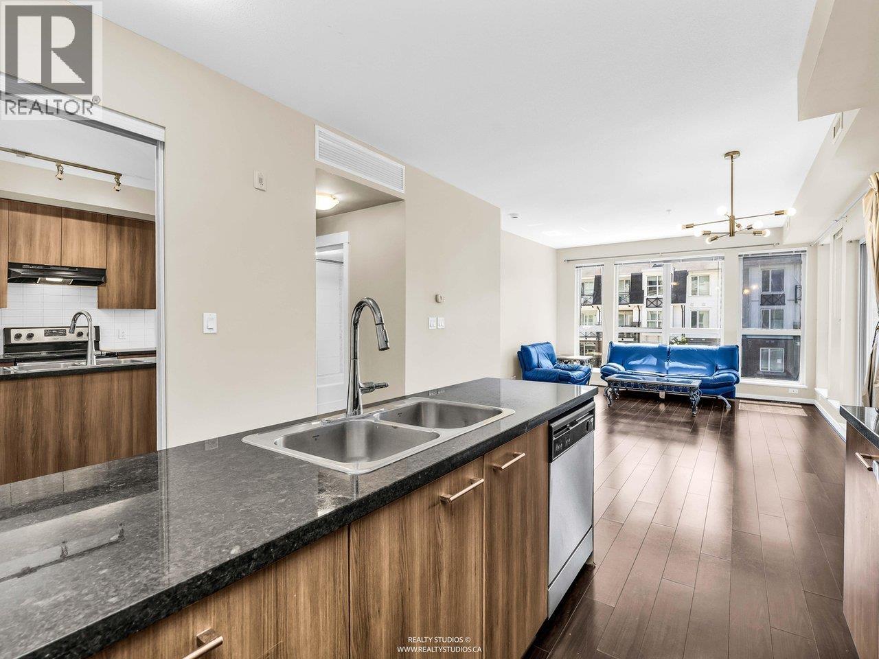 392 4133 Stolberg Street, Richmond, British Columbia  V6X 0J3 - Photo 2 - R3151780