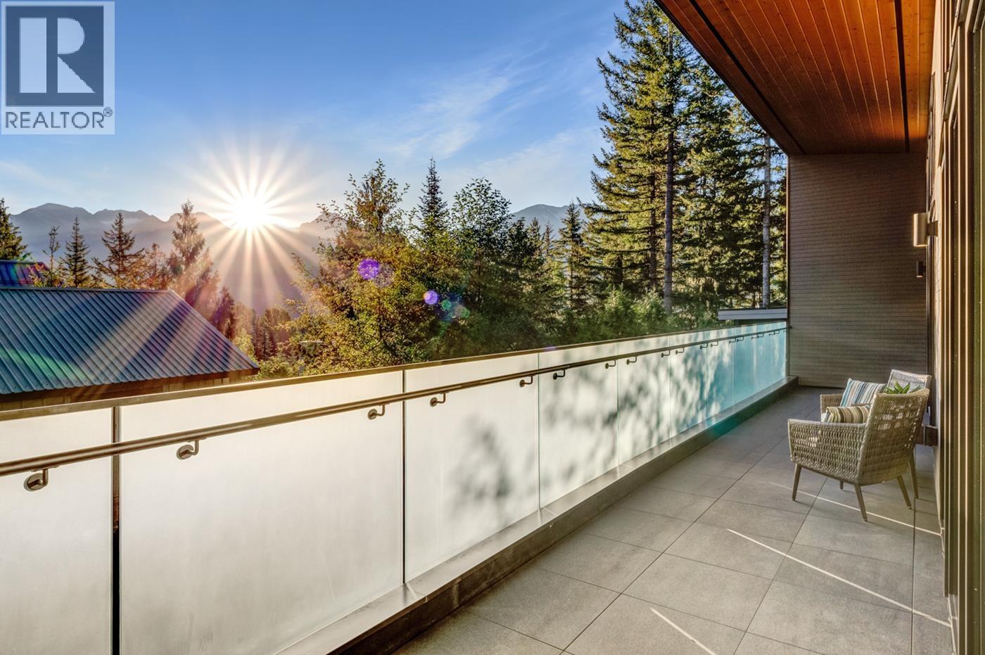 8224 Alpine Way, Whistler, British Columbia  V8E 0G2 - Photo 7 - R3151777