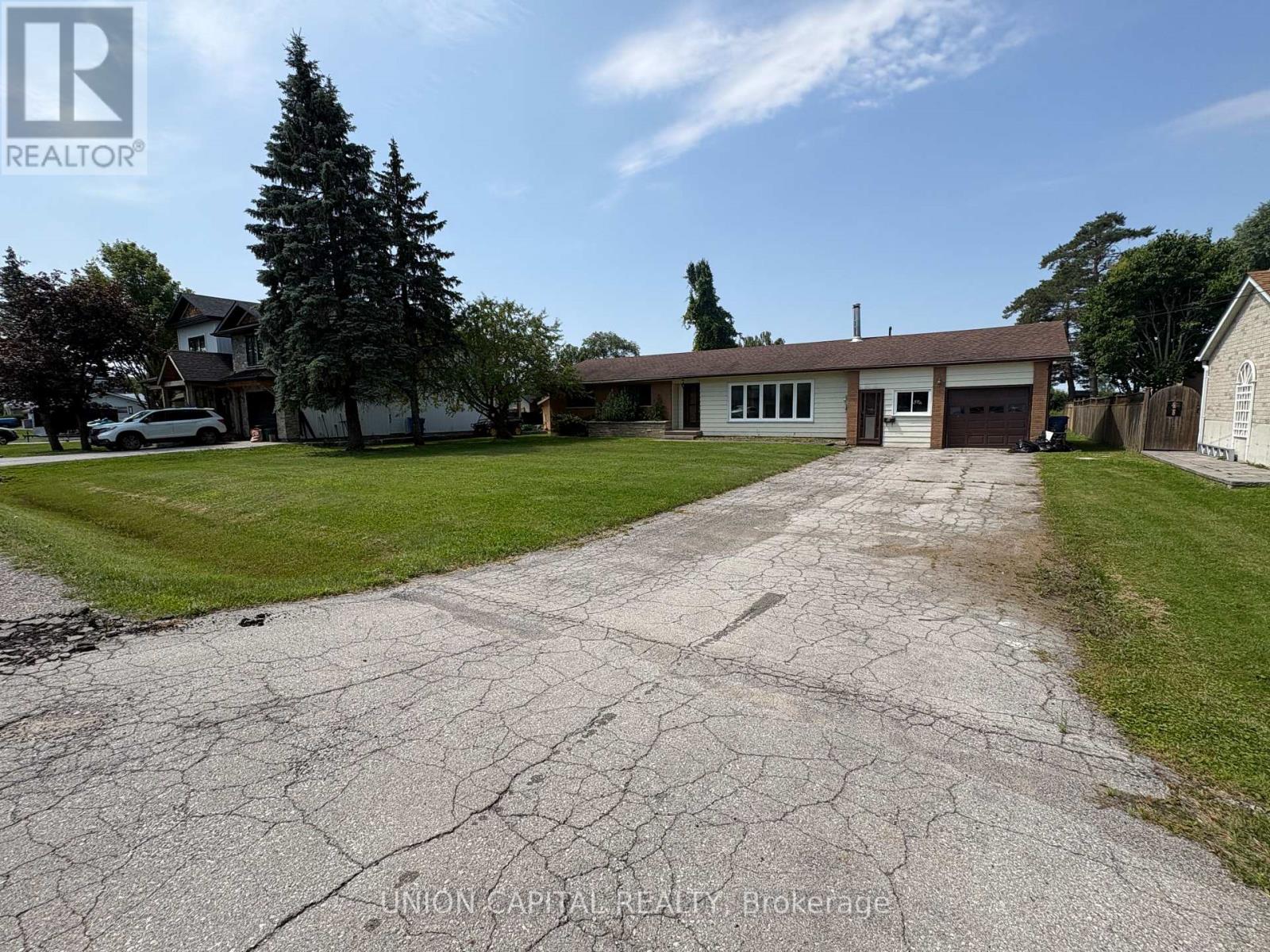 64 Canal Street, Georgina (Keswick South), Ontario  L4P 1K5 - Photo 2 - N13627754