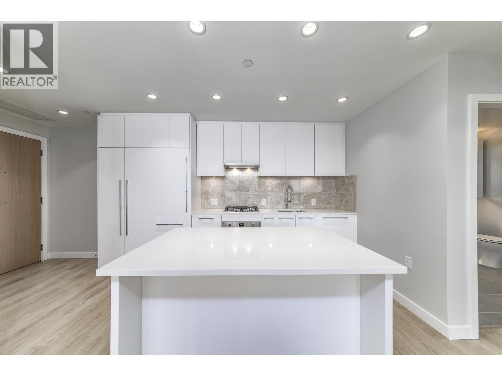 301 5380 Crooked Branch Road, Vancouver, British Columbia  V6T 0E5 - Photo 2 - R3151711