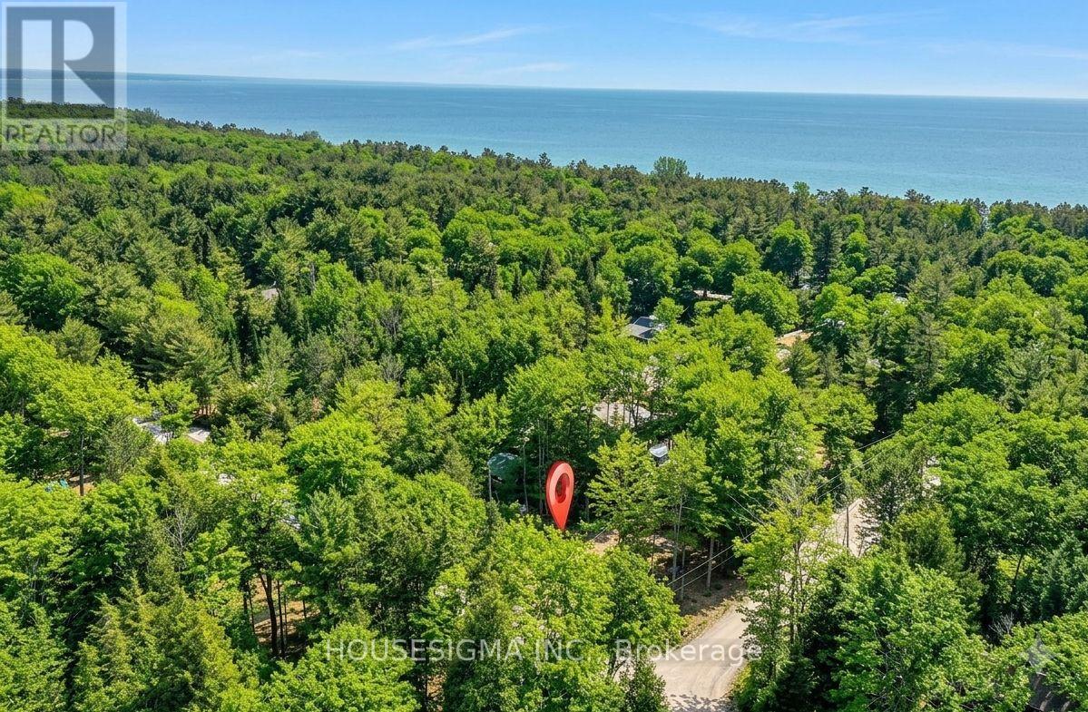 68 Beauremi Road, Tiny, Ontario  L0L 2J0 - Photo 2 - S13497970