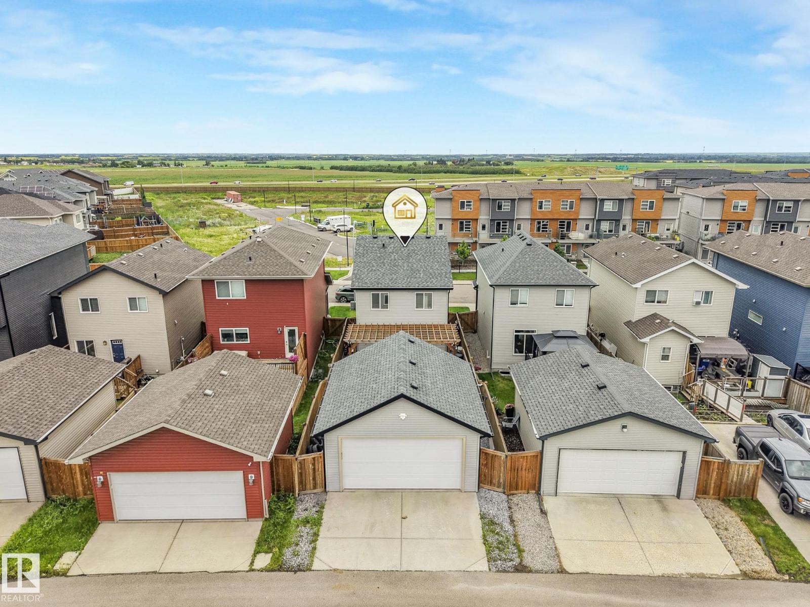 17724 58 St Nw, Edmonton, Alberta  T5Y 3W8 - Photo 4 - E4498483