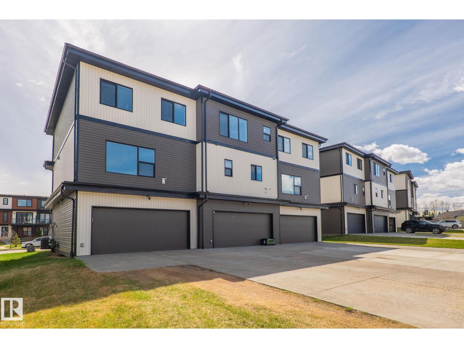 8282 Chappelle Way SW, Edmonton, Alberta  T6W 3Y5 - Photo 33 - E4501710