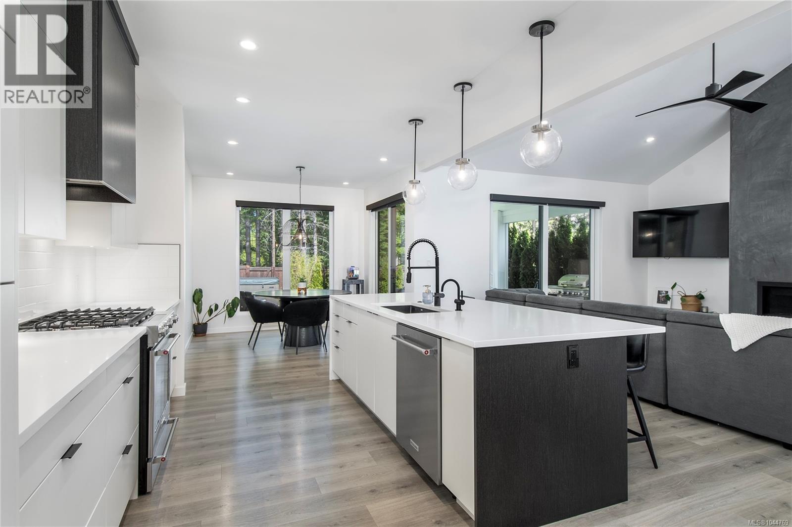 746 Salal St, Campbell River, British Columbia