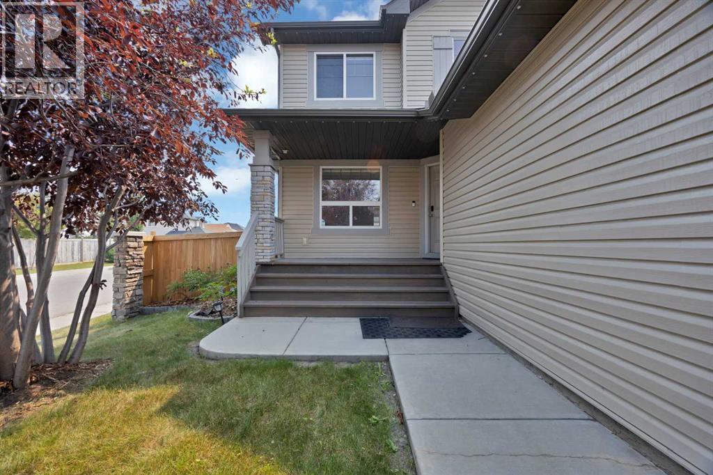 130 Panamount Road NW, Calgary, Alberta  T3K 0H6 - Photo 4 - A2333016