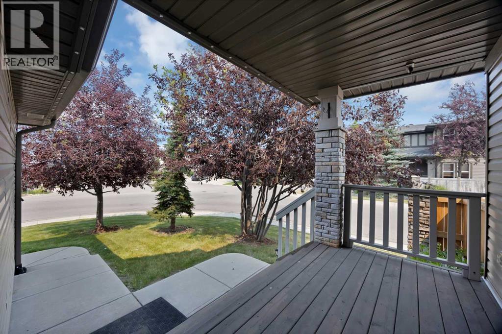 130 Panamount Road NW, Calgary, Alberta  T3K 0H6 - Photo 5 - A2333016