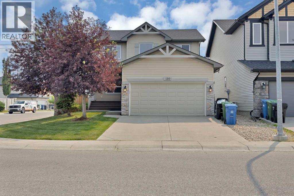 130 Panamount Road NW, Calgary, Alberta  T3K 0H6 - Photo 1 - A2333016