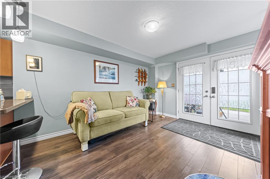 35 Mountford Drive Unit# 124, Guelph, Ontario  N1E 0G6 - Photo 5 - 40820314