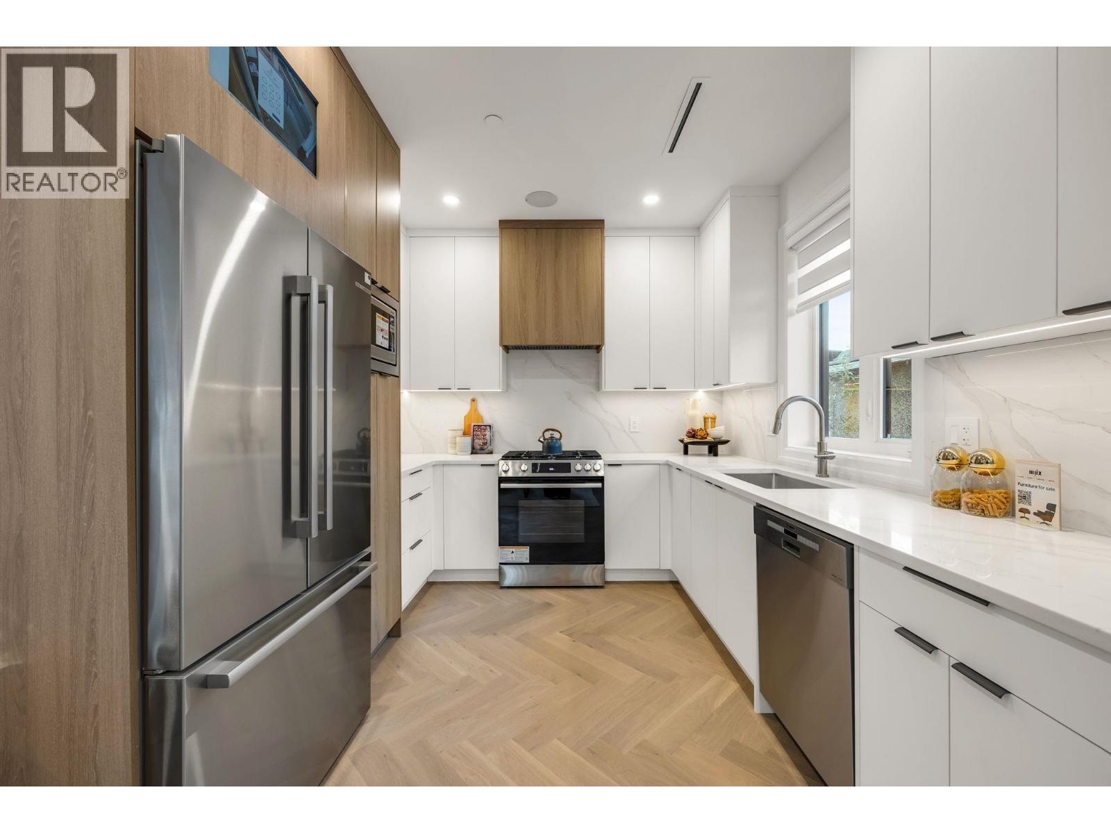 2153 E 20th Avenue, Vancouver, British Columbia  V5N 2L5 - Photo 5 - R3151750