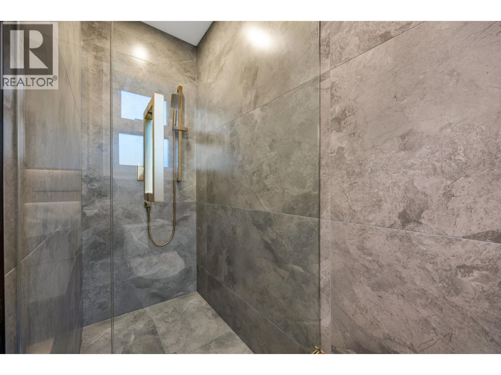 2153 E 20th Avenue, Vancouver, British Columbia  V5N 2L5 - Photo 17 - R3151750