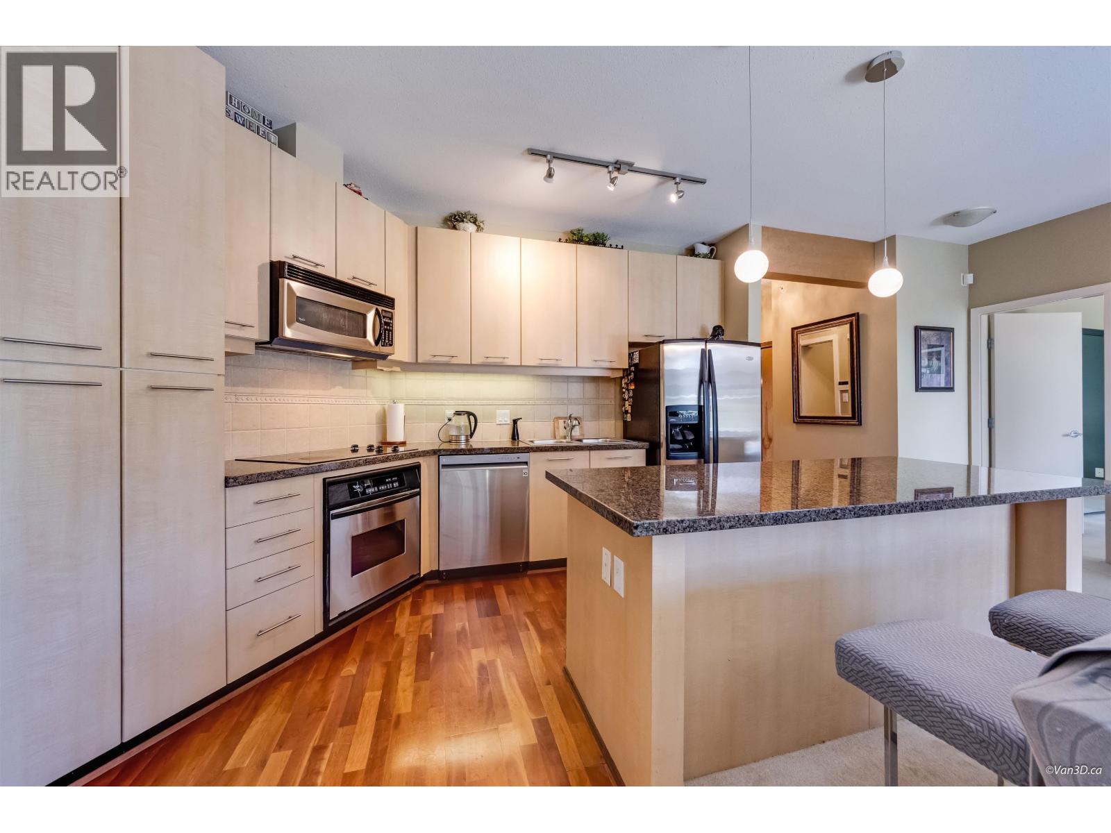 512 560 Raven Woods Drive, North Vancouver, British Columbia V7G 2T3 - Photo 4 - R3151499