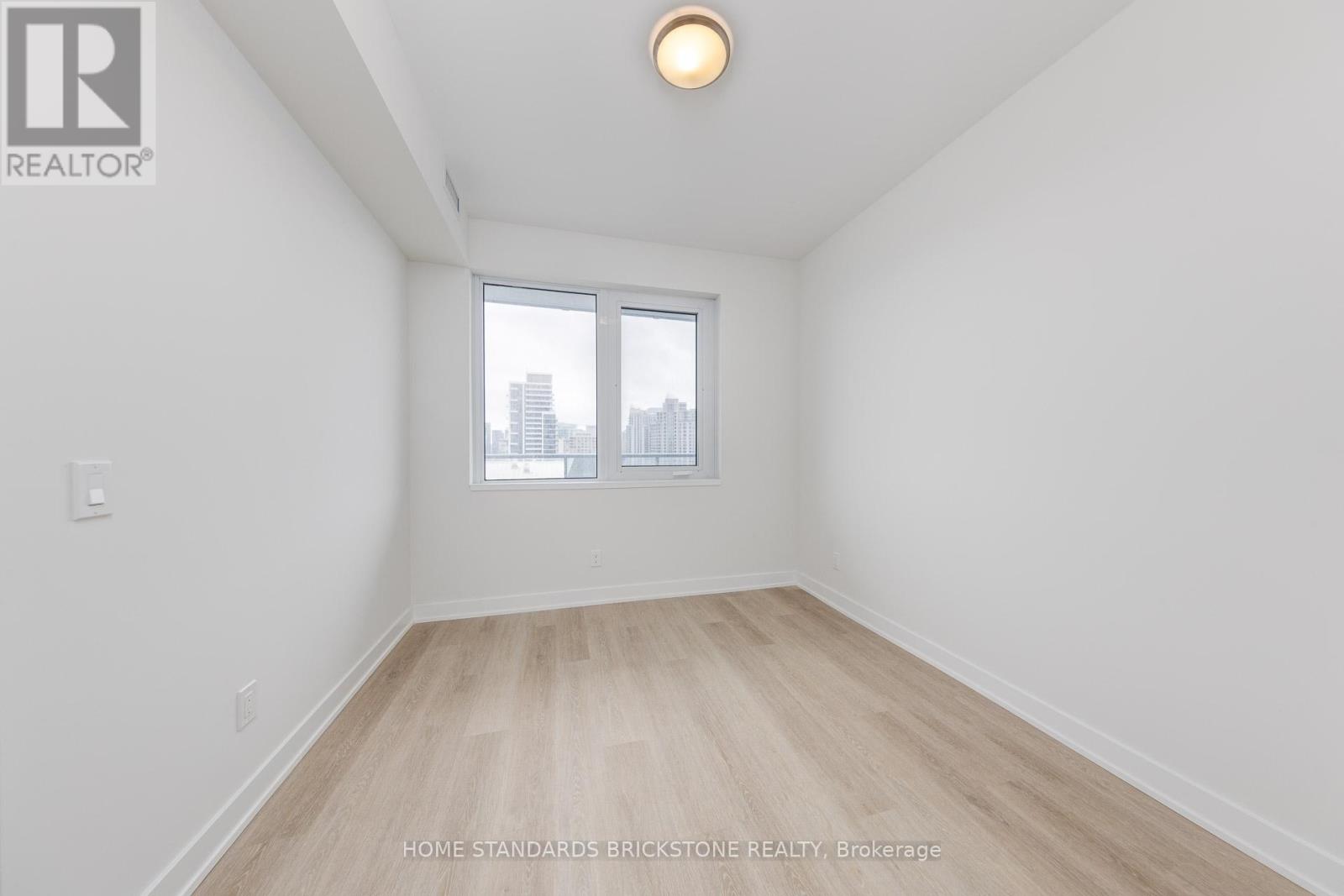2009 - 15 Ellerslie Avenue, Toronto, Ontario  M2N 0L7 - Photo 5 - C13627772