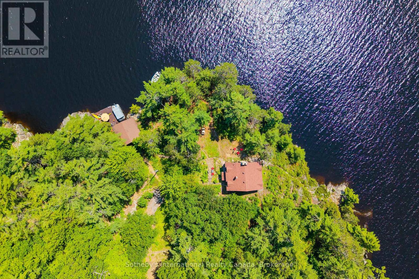 1 Island 29kl Kahshe Lake - Cooee Island, Gravenhurst (Morrison), Ontario  P0E 1G0 - Photo 8 - X13627792