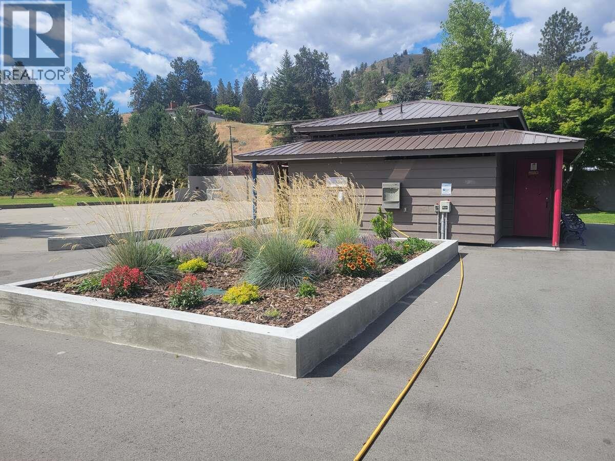 121 Alder Crescent, Kaleden, British Columbia  V0H 1K0 - Photo 12 - 10364439