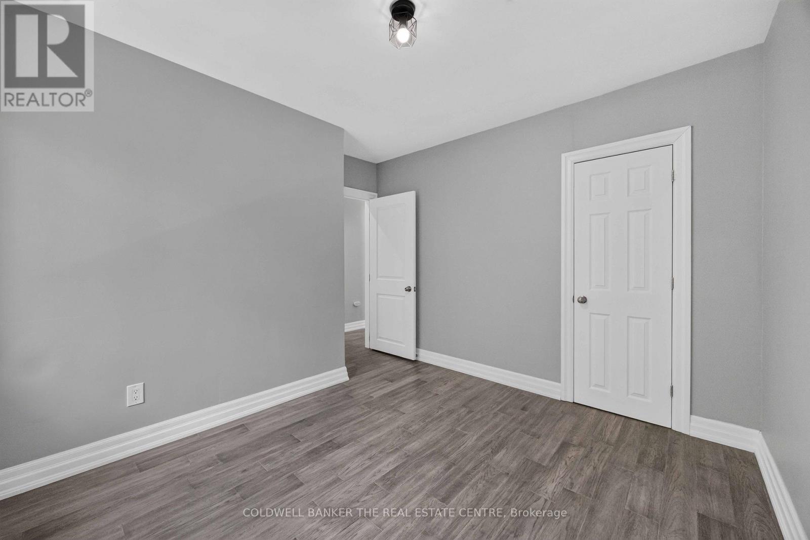 615 Oxford Street, Toronto, Ontario  M8Y 1E7 - Photo 15 - W13627768
