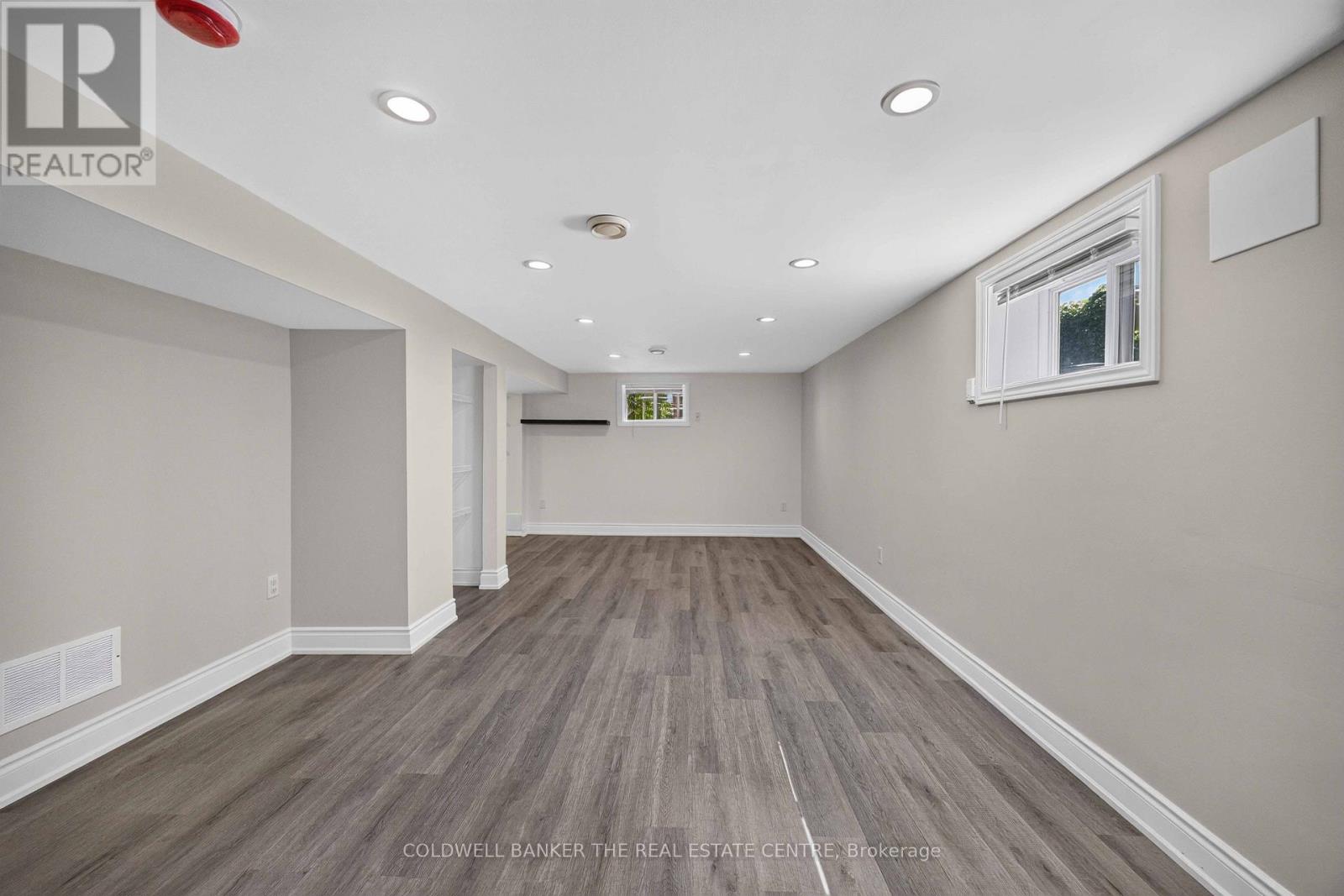 615 Oxford Street, Toronto, Ontario  M8Y 1E7 - Photo 26 - W13627768