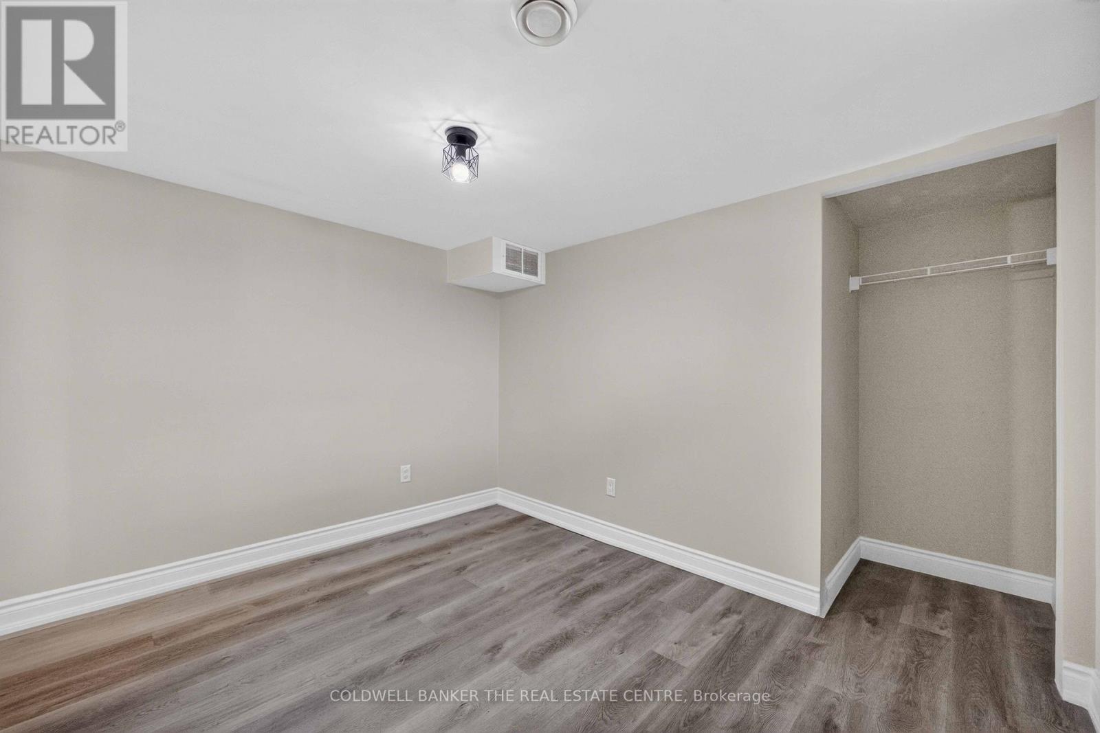 615 Oxford Street, Toronto, Ontario  M8Y 1E7 - Photo 37 - W13627768