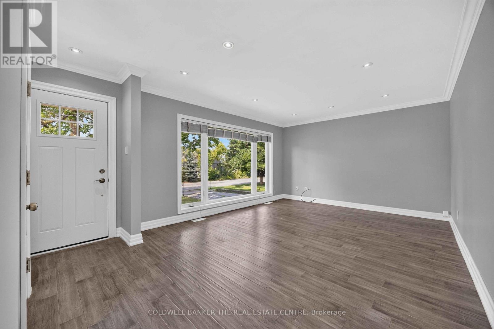 615 Oxford Street, Toronto, Ontario  M8Y 1E7 - Photo 6 - W13627768