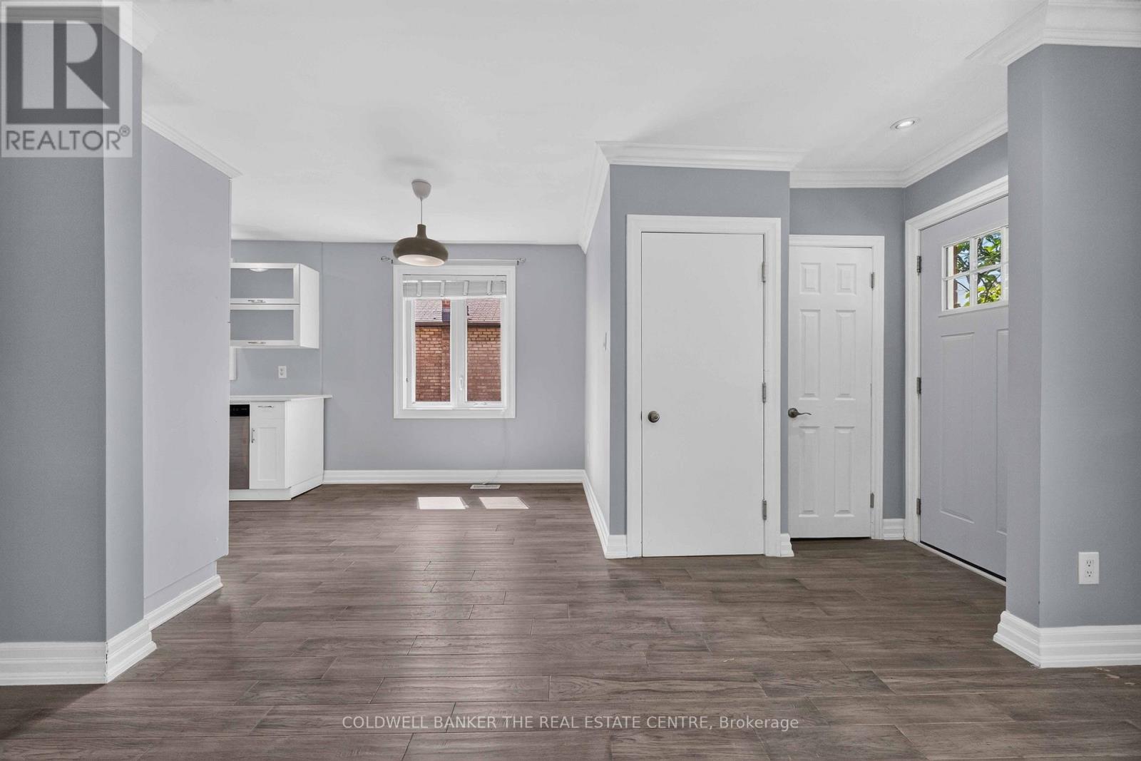 615 Oxford Street, Toronto, Ontario  M8Y 1E7 - Photo 8 - W13627768