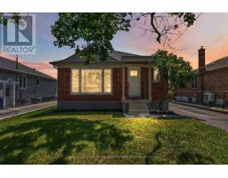 615 OXFORD STREET, Toronto, Ontario