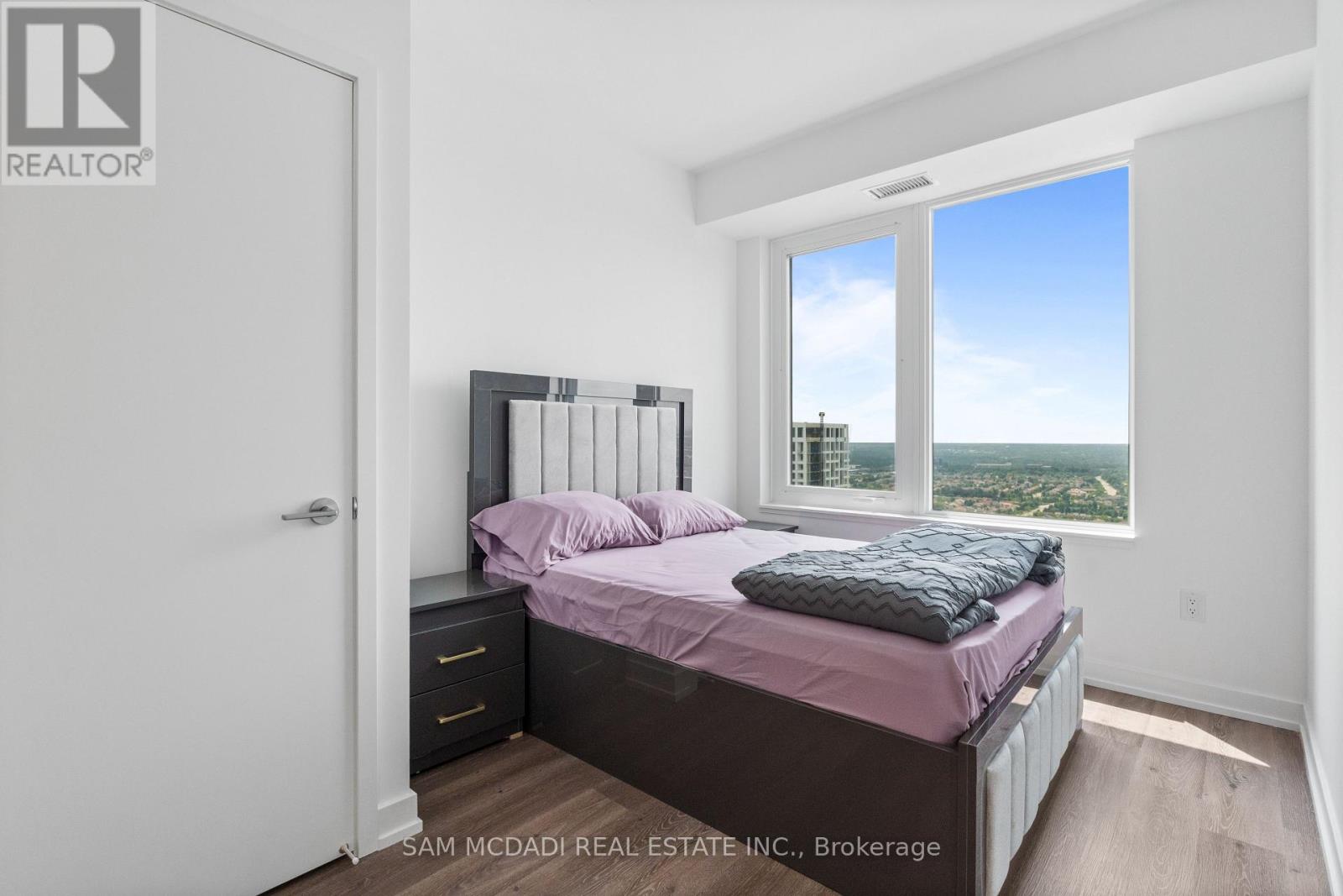 3810 - 395 Square One Drive, Mississauga, Ontario  L5B 0P6 - Photo 15 - W13627774
