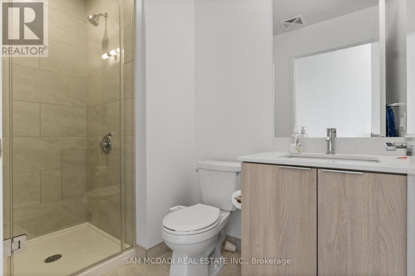 3810 - 395 Square One Drive, Mississauga, Ontario  L5B 0P6 - Photo 17 - W13627774
