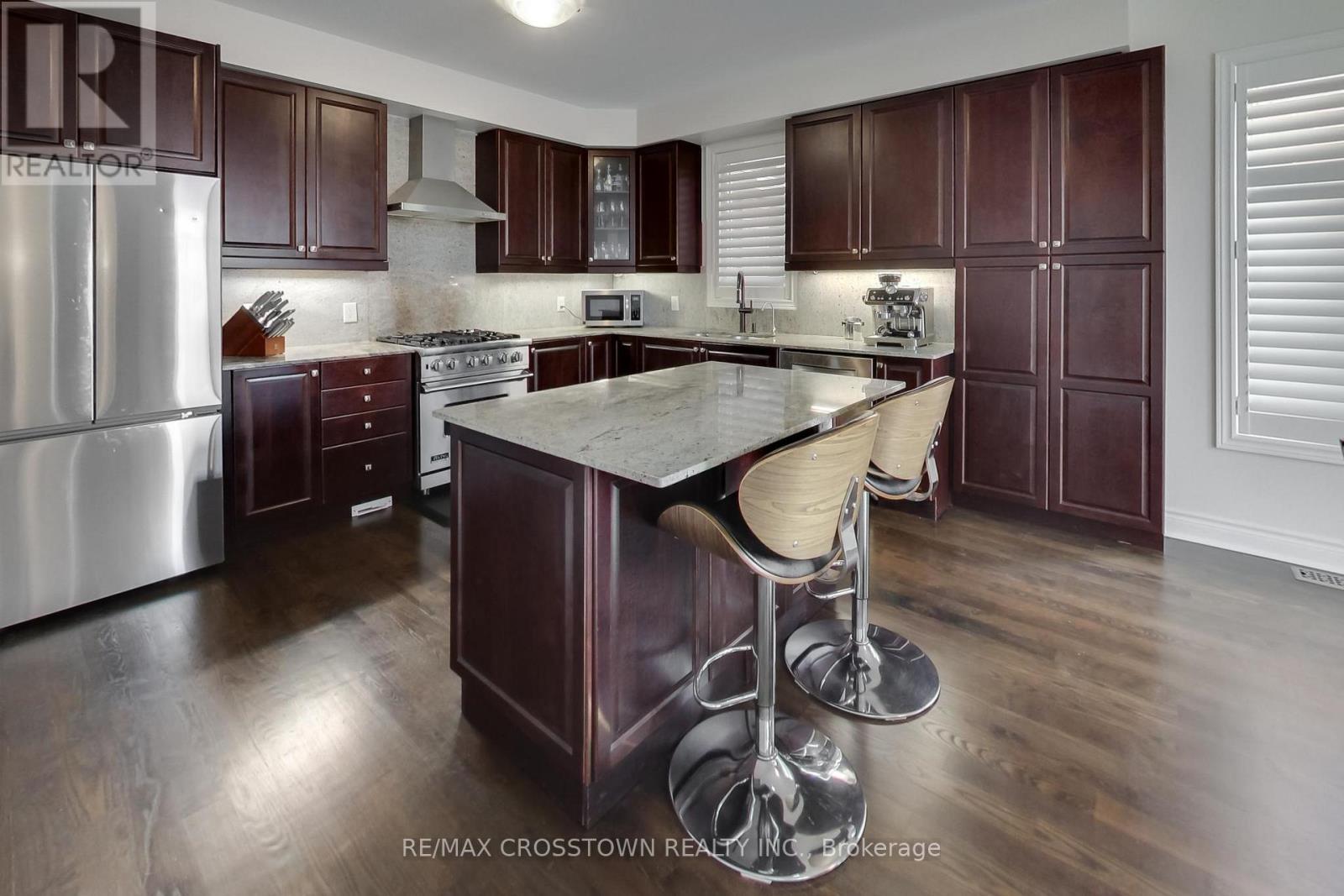 23 Boyces Creek Court, Caledon, Ontario  L7C 3S1 - Photo 9 - W13627786