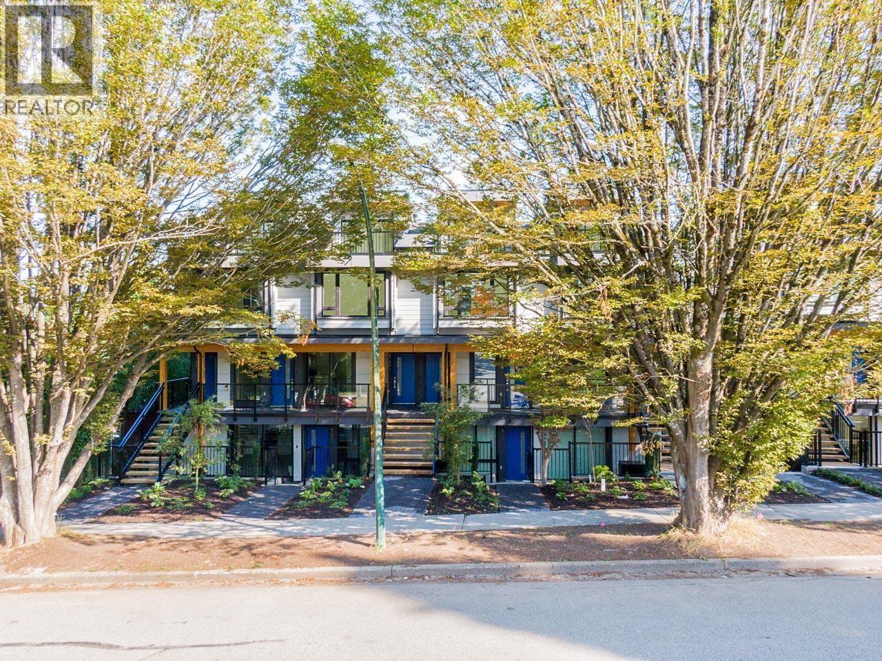 4728 Duchess Street, Vancouver, British Columbia V5R 0K3 - Photo 2 - R3151453