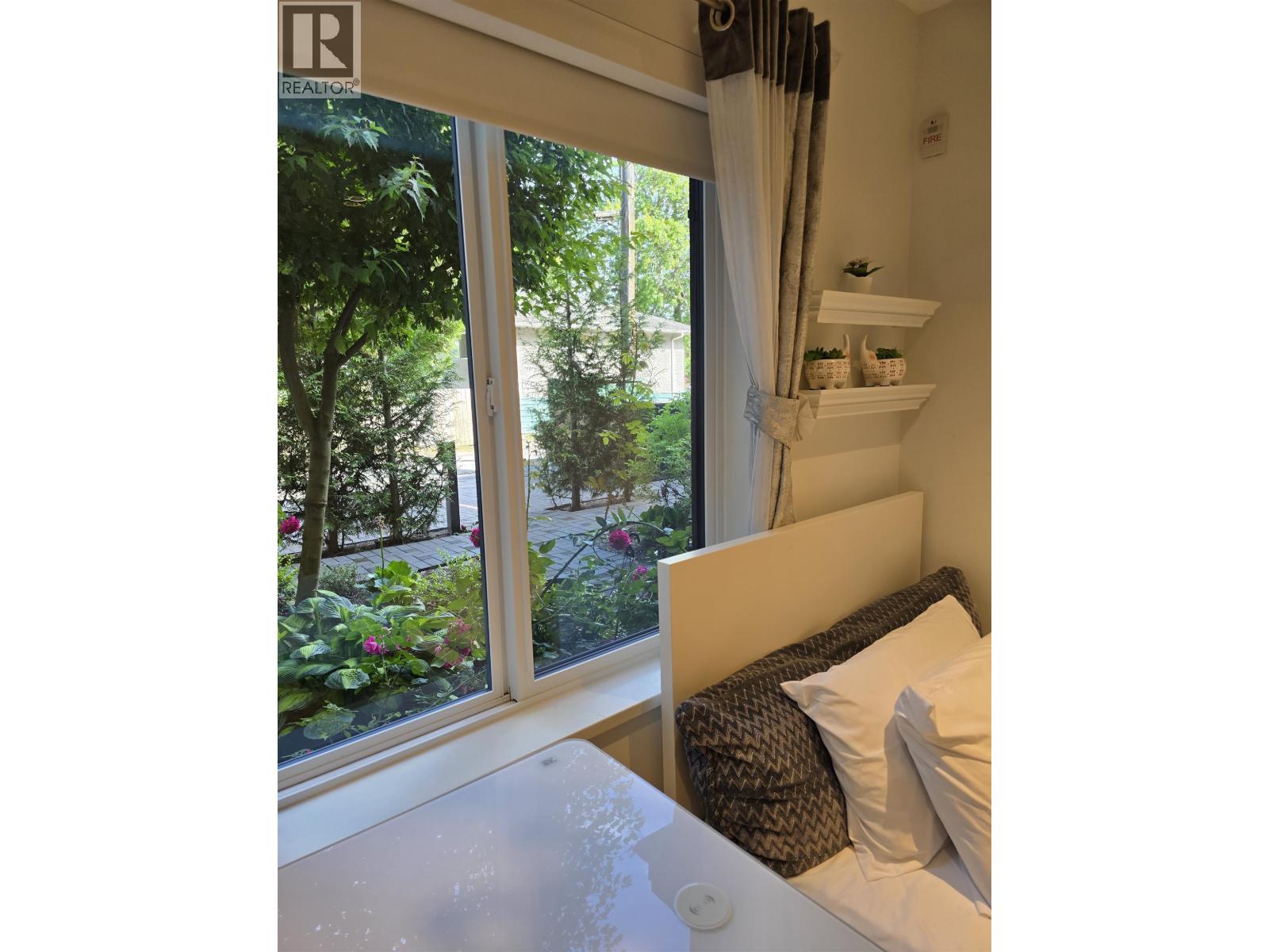 4728 Duchess Street, Vancouver, British Columbia V5R 0K3 - Photo 9 - R3151453