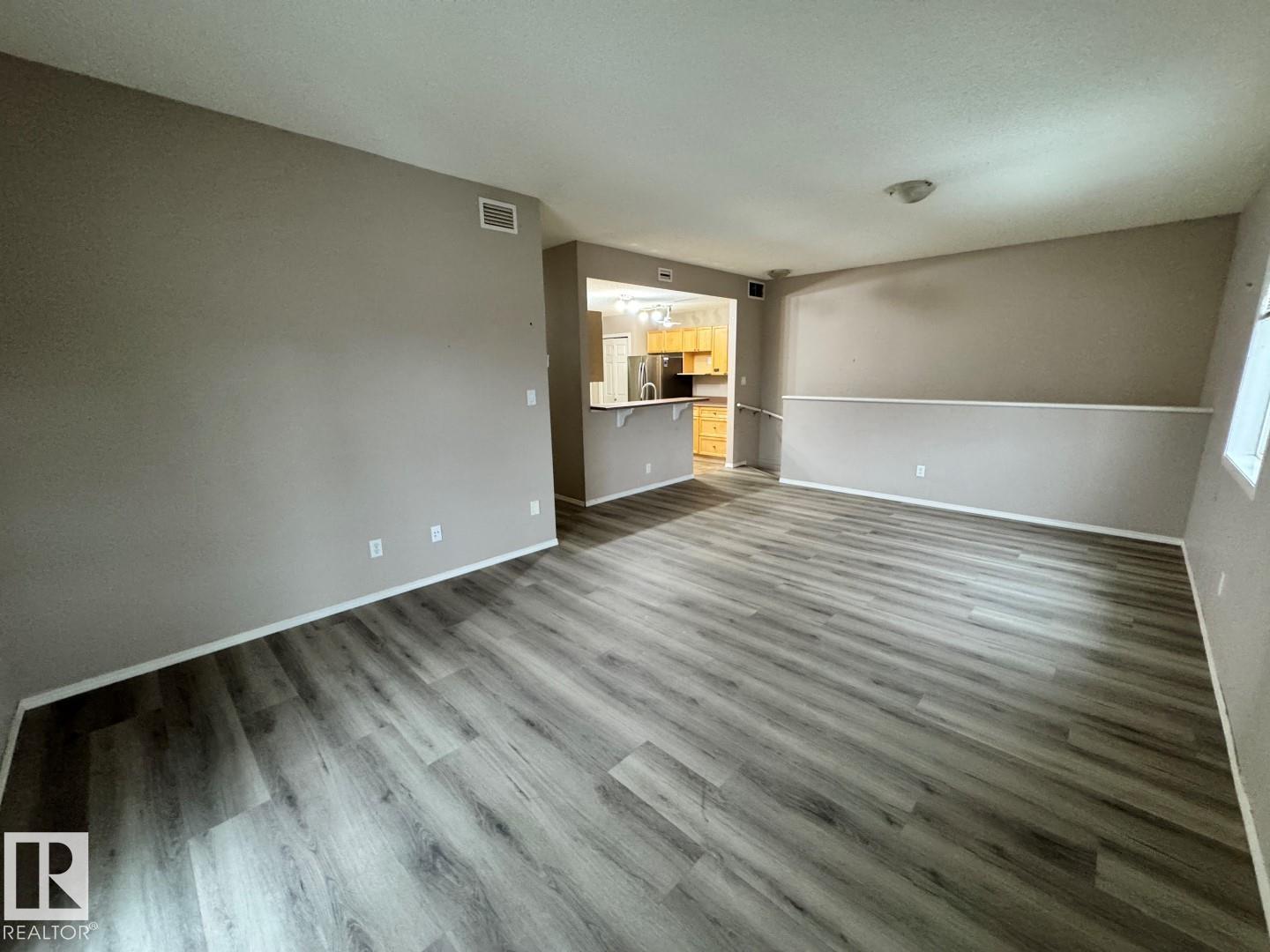 #28 2508 Hanna Cr NW, Edmonton, Alberta  T6R 3N7 - Photo 5 - E4501714
