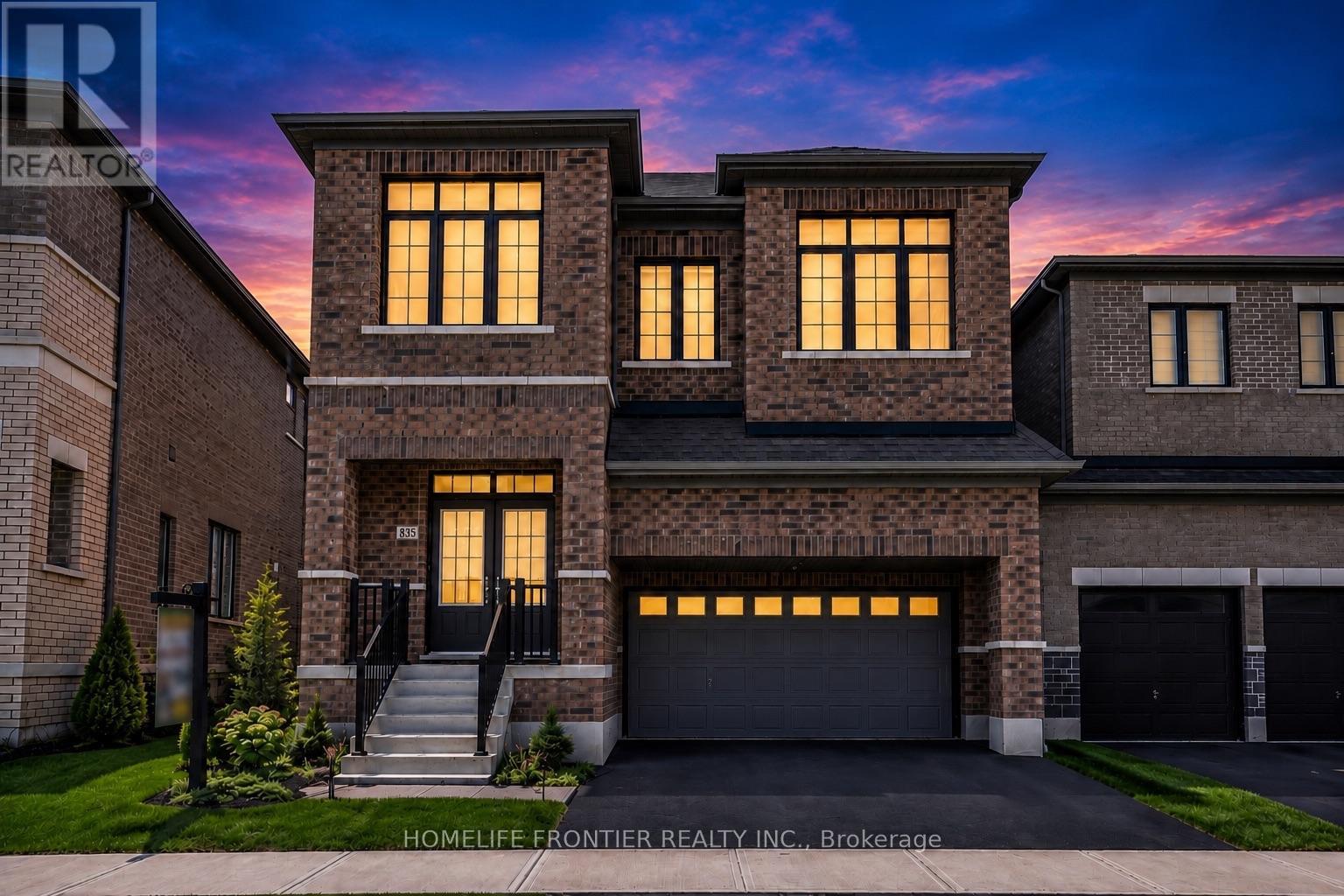 879 Plum Place, Milton, Ontario  L9T 7E7 - Photo 2 - W13627294