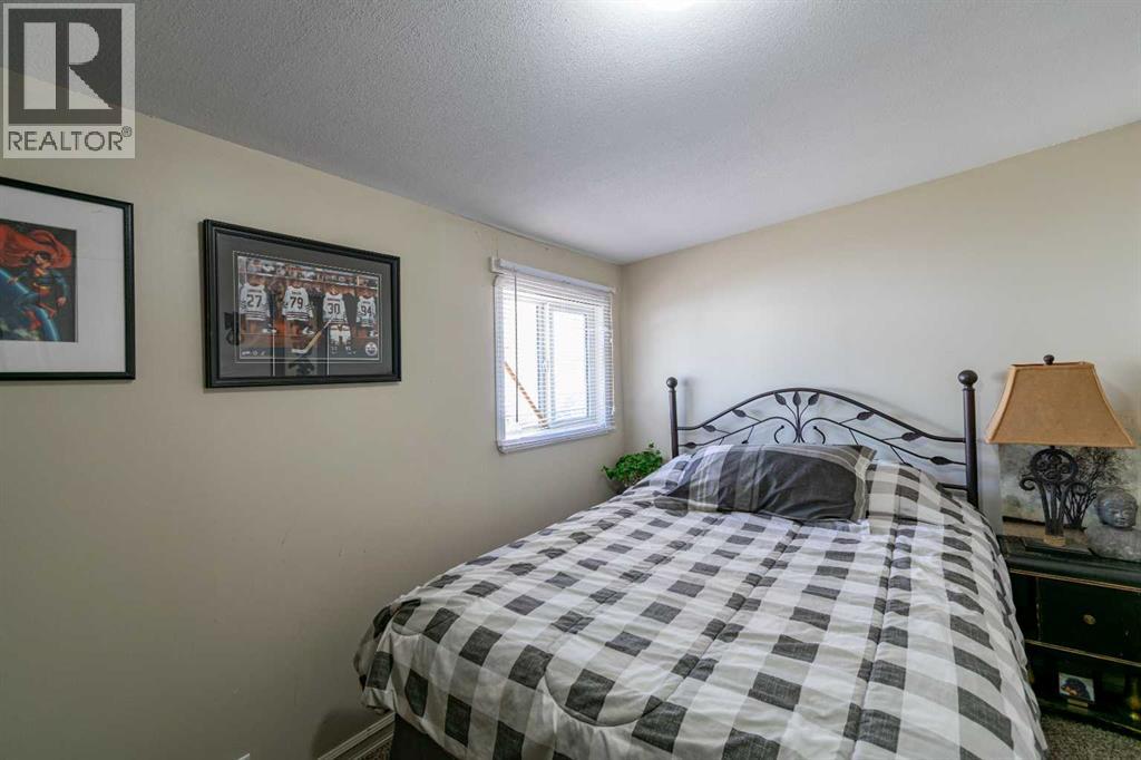 4 48a Street Close, Alix, Alberta  T0C 0B0 - Photo 21 - A2328854