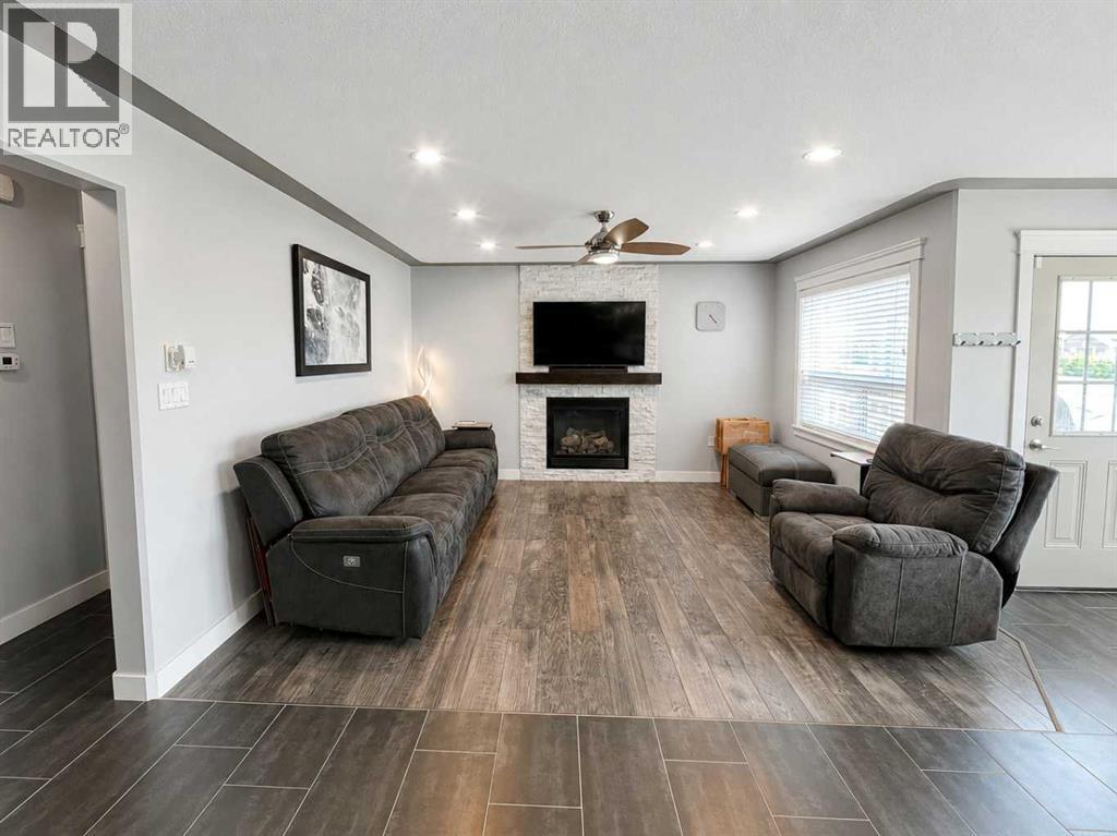 11325 106a Avenue, Grande Prairie, Alberta  T8V 5X5 - Photo 6 - A2325571