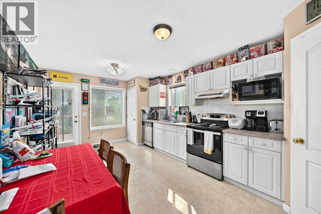 111 Arbour Stone Crescent NW, Calgary, Alberta  T3G 5A1 - Photo 19 - A2331324