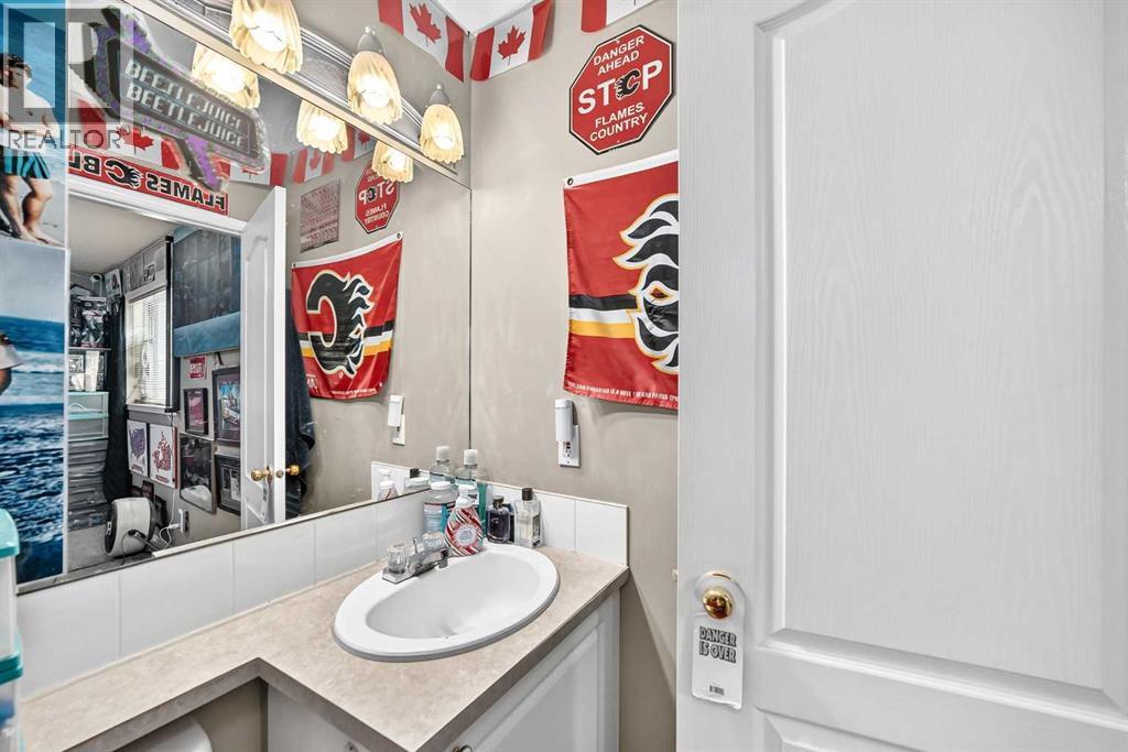 111 Arbour Stone Crescent NW, Calgary, Alberta  T3G 5A1 - Photo 9 - A2331324