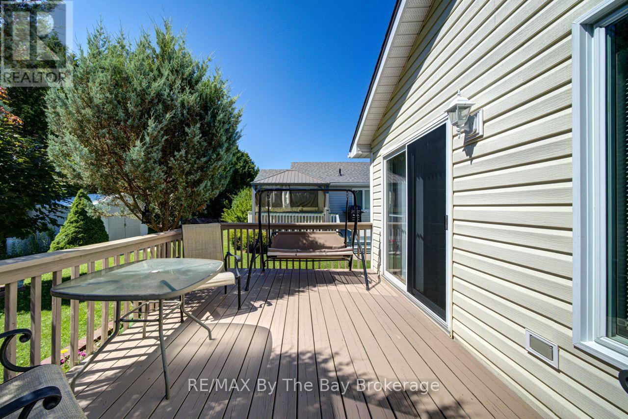 6 Illinois Crescent, Wasaga Beach, Ontario  L9Z 3A8 - Photo 28 - S13627782