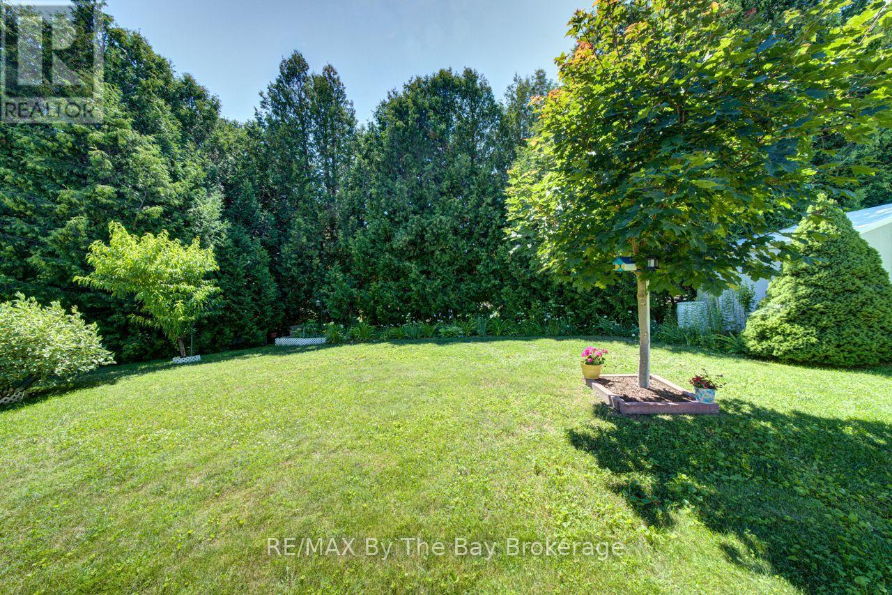 6 Illinois Crescent, Wasaga Beach, Ontario  L9Z 3A8 - Photo 36 - S13627782