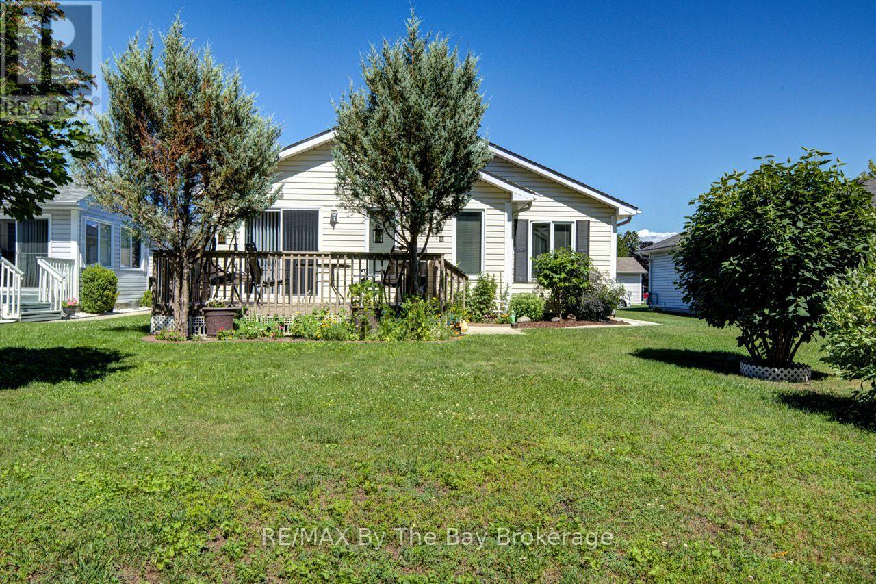6 Illinois Crescent, Wasaga Beach, Ontario  L9Z 3A8 - Photo 29 - S13627782