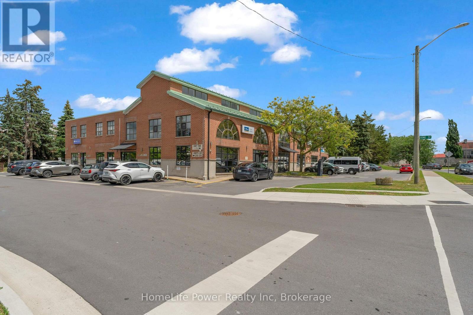 203 & 204 - 27 Place D'armes Place, Kingston, Ontario  K7K 6Z6 - Photo 4 - X13627806