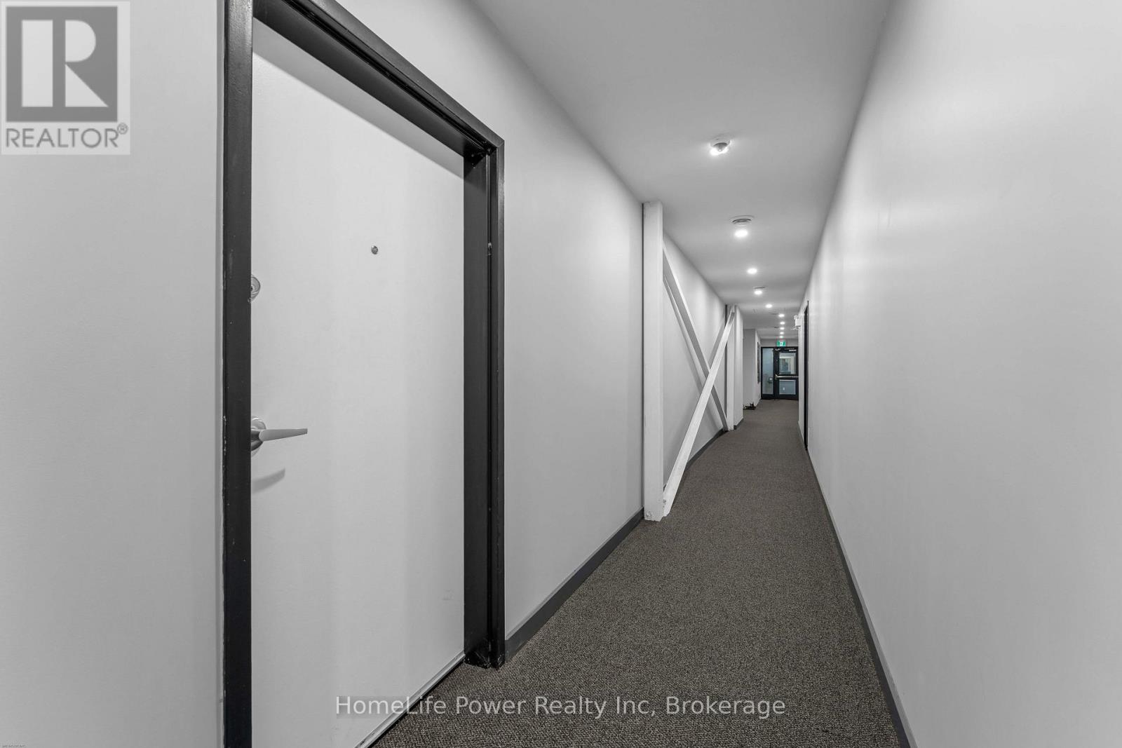 203 & 204 - 27 Place D'armes Place, Kingston, Ontario  K7K 6Z6 - Photo 6 - X13627806