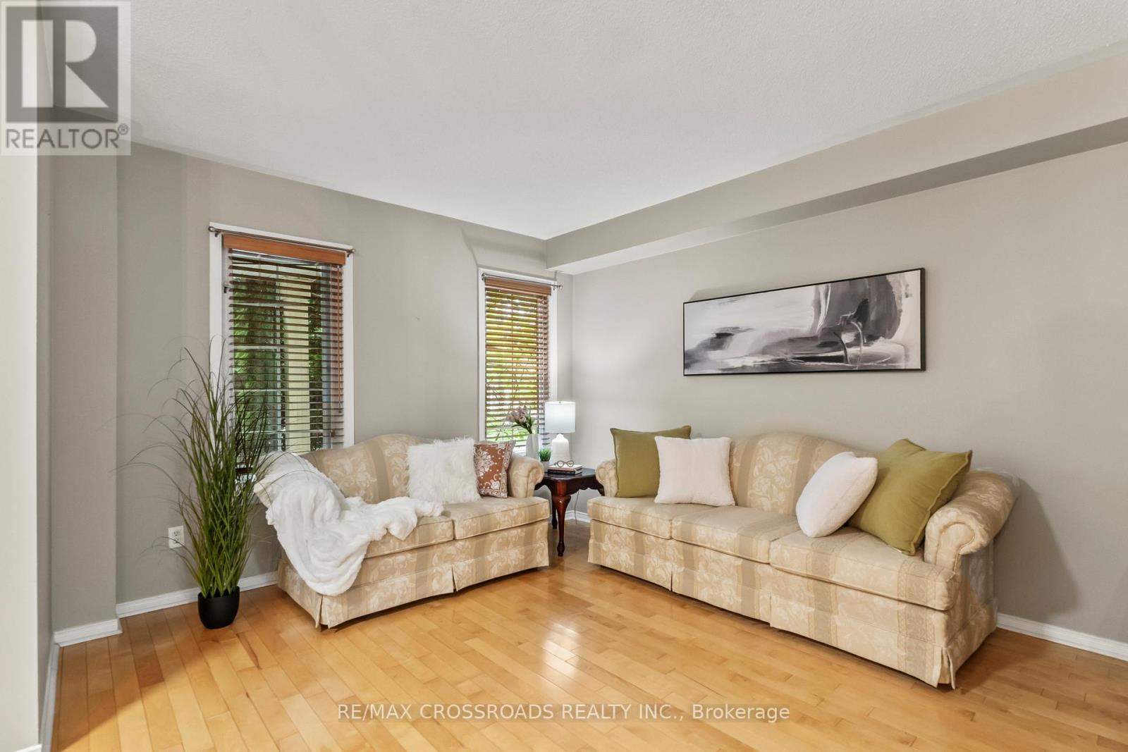 67 Regatta Crescent, Whitby, Ontario  L1N 9W5 - Photo 6 - E13627804