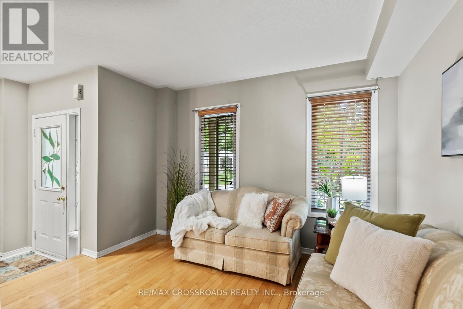 67 Regatta Crescent, Whitby, Ontario  L1N 9W5 - Photo 7 - E13627804