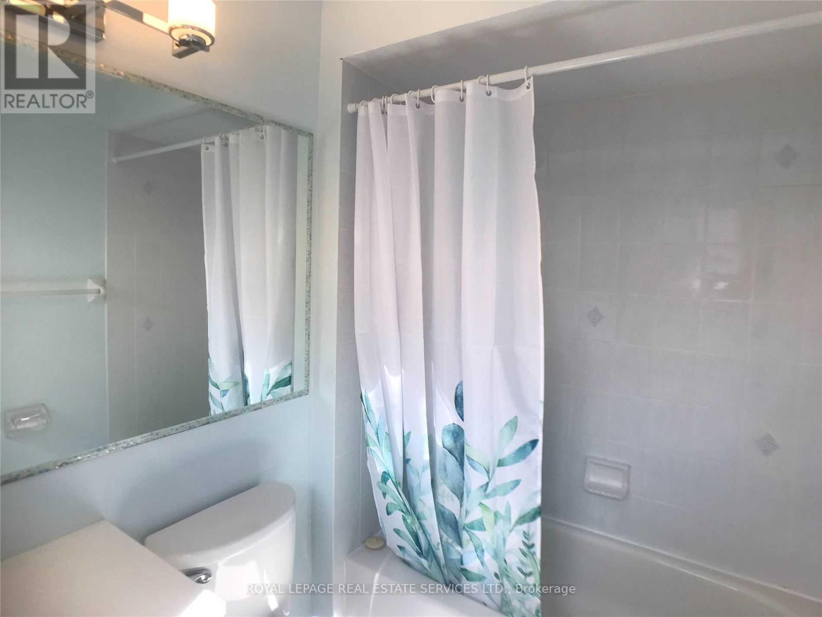 5252 Bushelgrove Circle, Mississauga, Ontario  L5M 6C5 - Photo 21 - W13618536