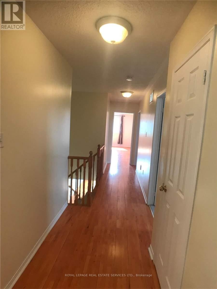5252 Bushelgrove Circle, Mississauga, Ontario  L5M 6C5 - Photo 23 - W13618536