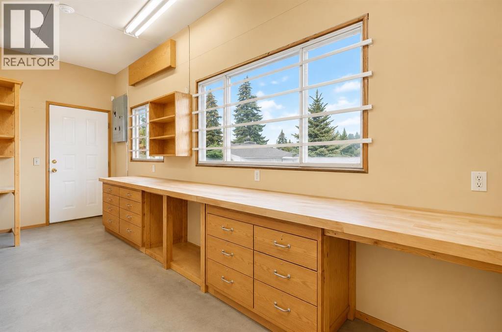 2316 Richmond Road Sw, Calgary, Alberta  T2T 5E4 - Photo 9 - A2316253