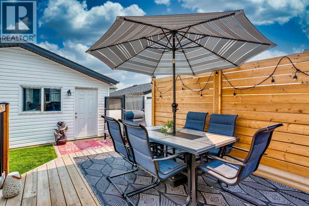 1105 Country Hills Circle NW, Calgary, Alberta  T3K 4W9 - Photo 32 - A2331764