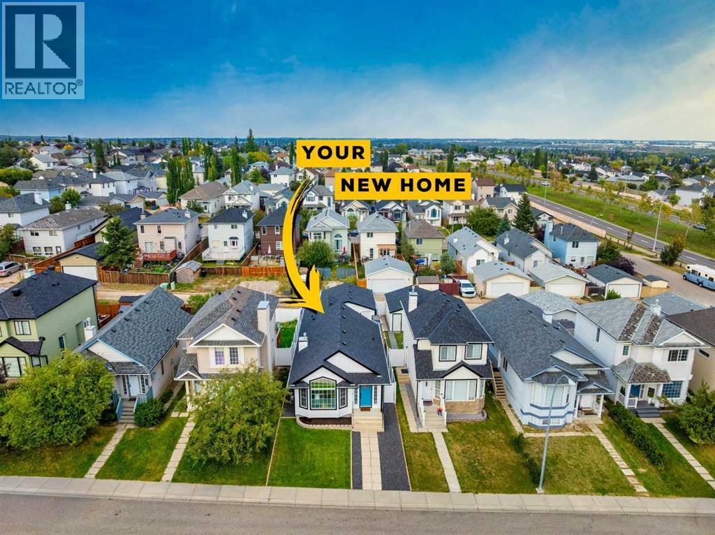 1105 Country Hills Circle NW, Calgary, Alberta  T3K 4W9 - Photo 2 - A2331764